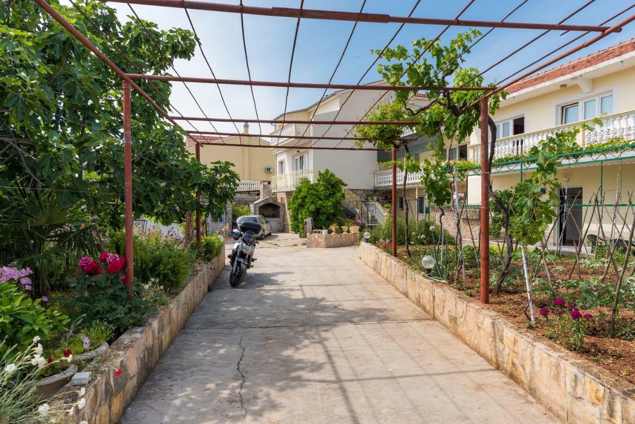 Apartments G&M Vodice Exterior photo